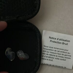 News earplugs made in France